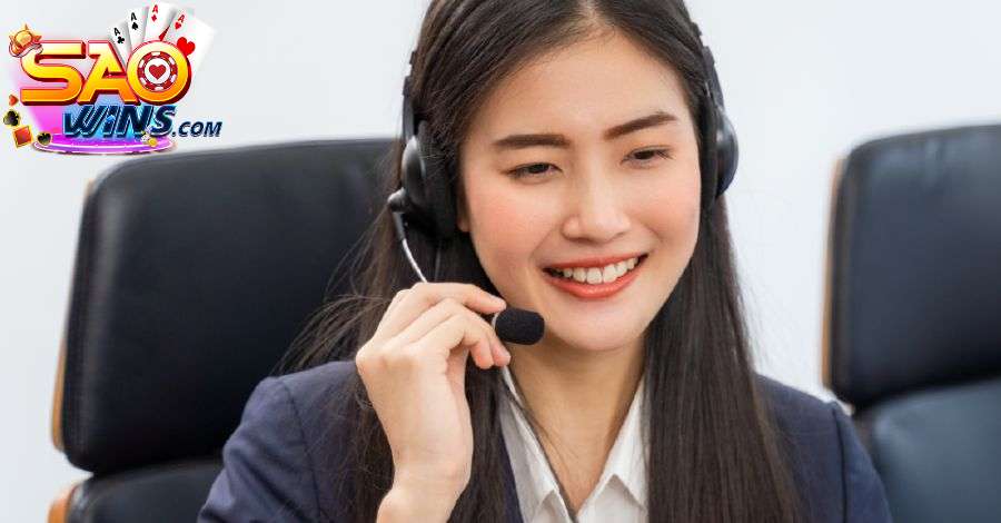 Đội ngũ hỗ trợ khách hàng hoạt động 24/7 đồng hành cùng người chơi